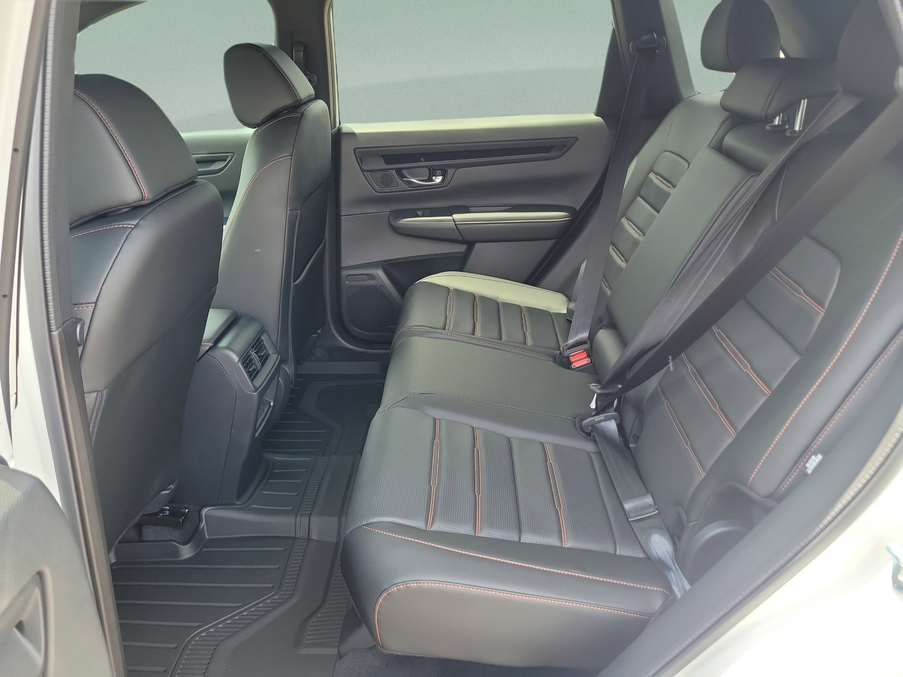 Used 2026 Honda CR-V Sport-L image 10