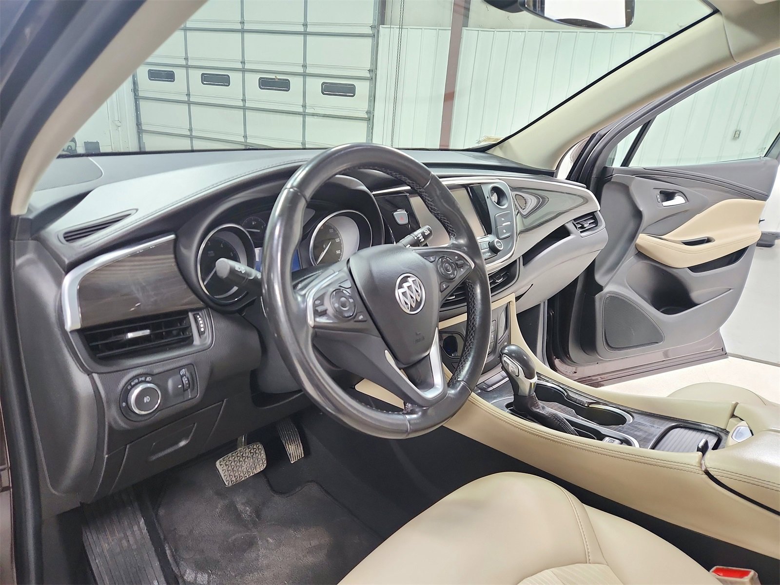 Used 2020 Buick Envision Preferred image 18