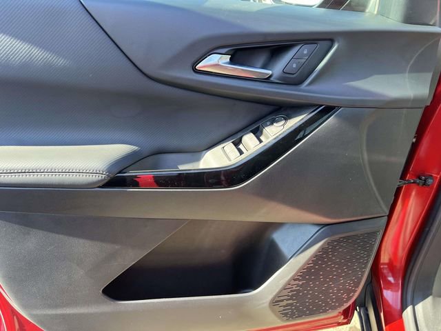 Certified 2025 Chevrolet Equinox LT w/ Safety and Technology Package image 16