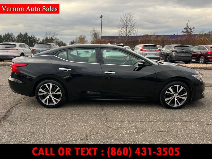 Used 2017 Nissan Maxima 3.5 SV image 4