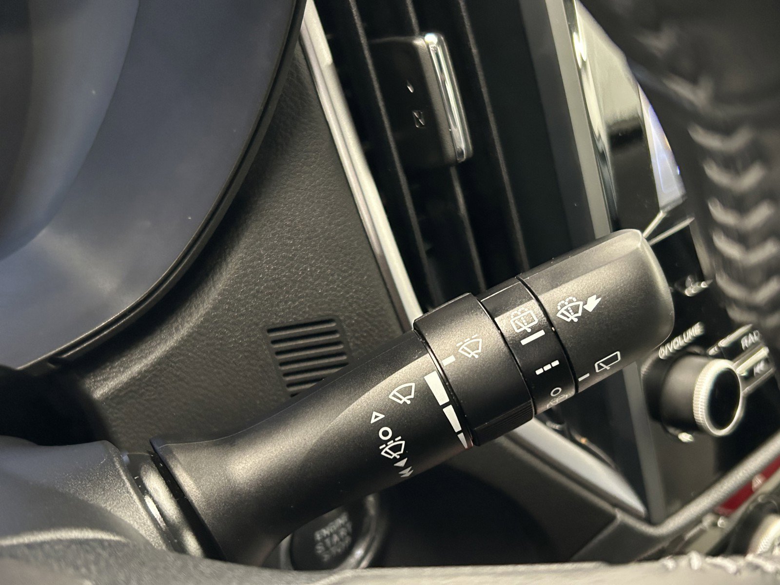 Used 2022 Subaru Forester Premium image 26