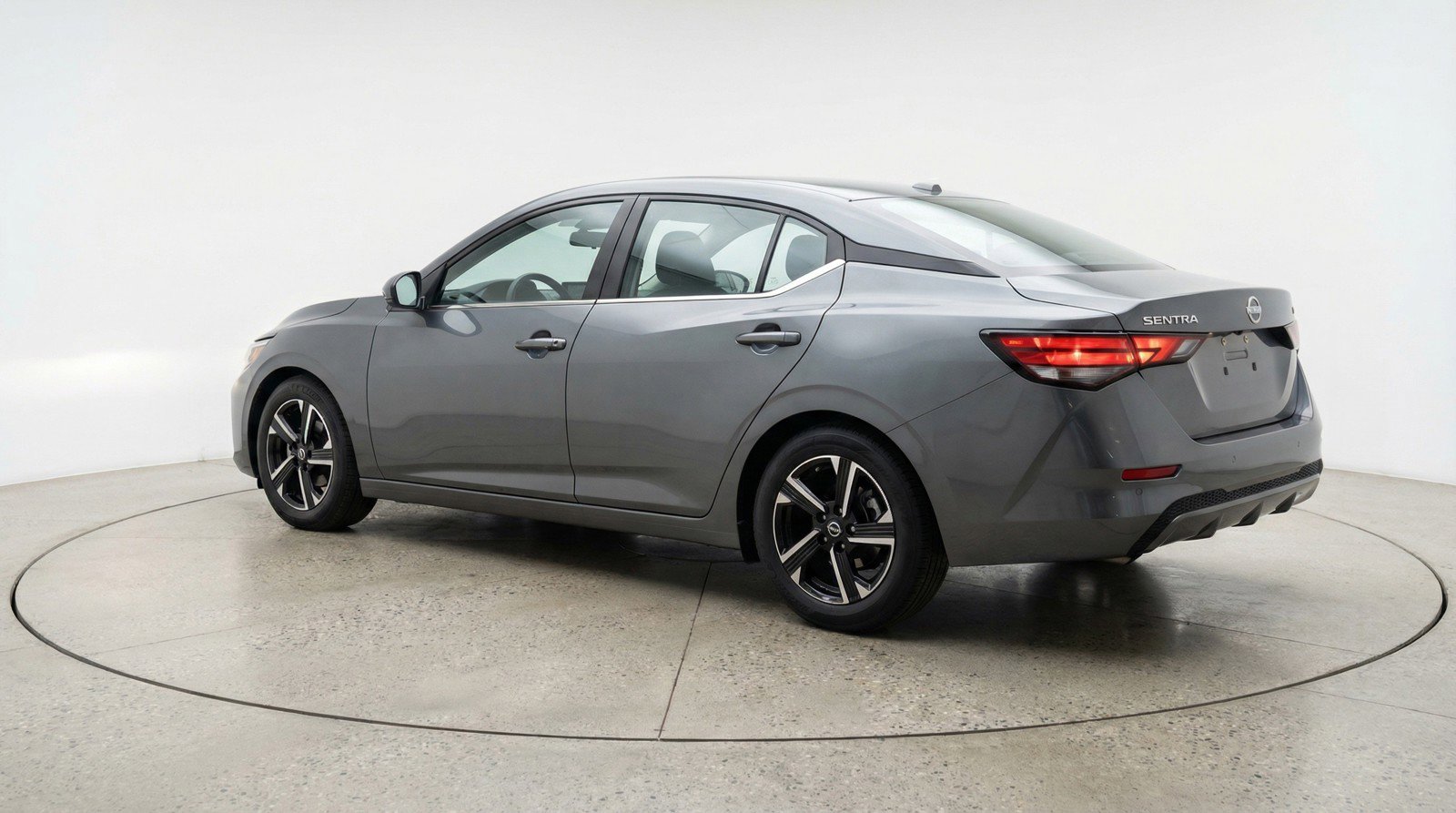 Used 2025 Nissan Sentra SV FWD image 6