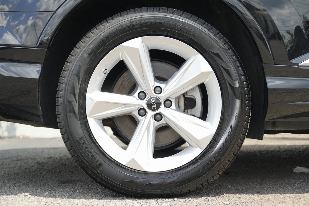 Used 2023 Audi Q7 2.0T Premium Plus image 11