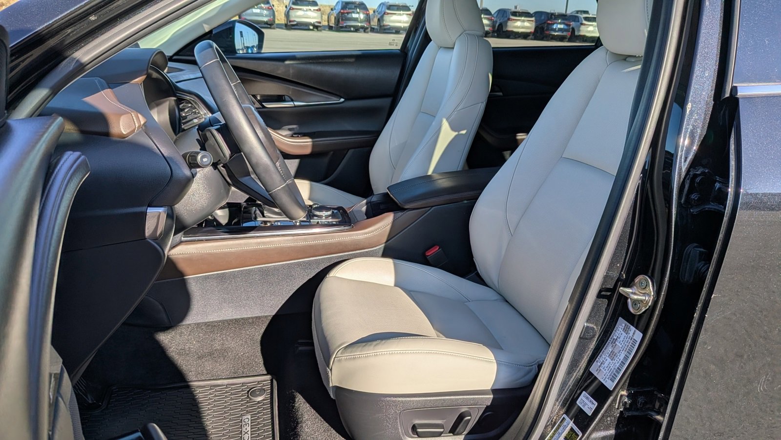 Certified 2025 MAZDA CX-30 AWD 2.5 S w/ Premium Package image 10