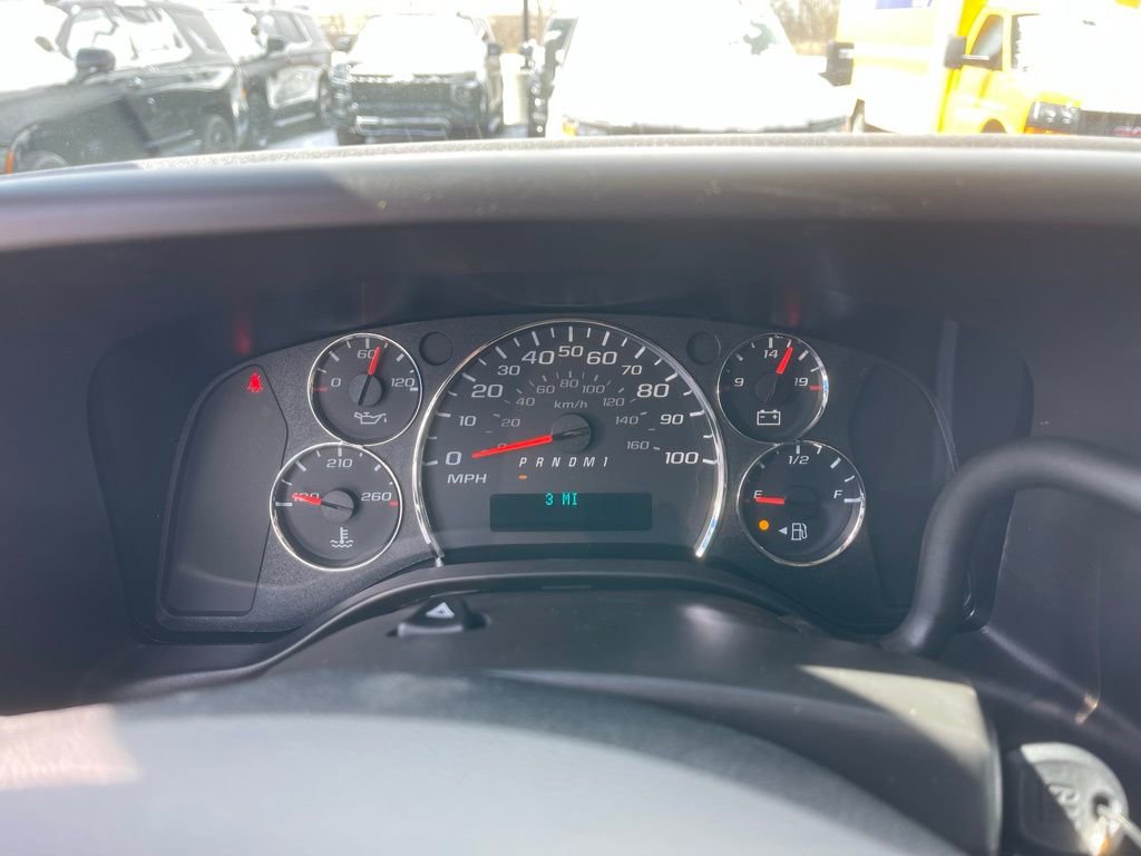 New 2025 Chevrolet Express 2500 w/ Driver Convenience Package RWD image 13