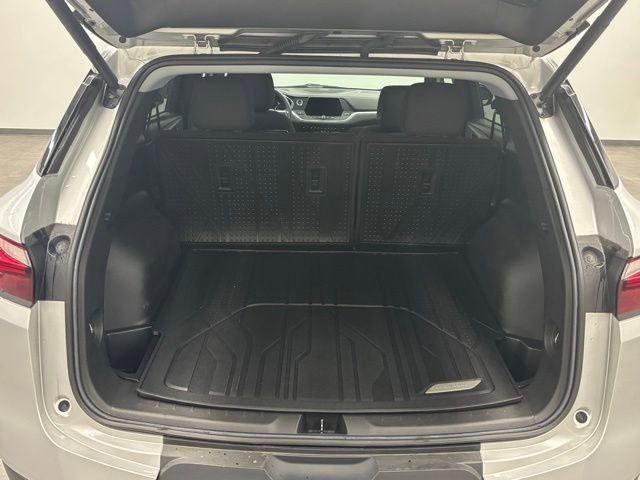 Used 2022 Chevrolet Blazer LT FWD image 7