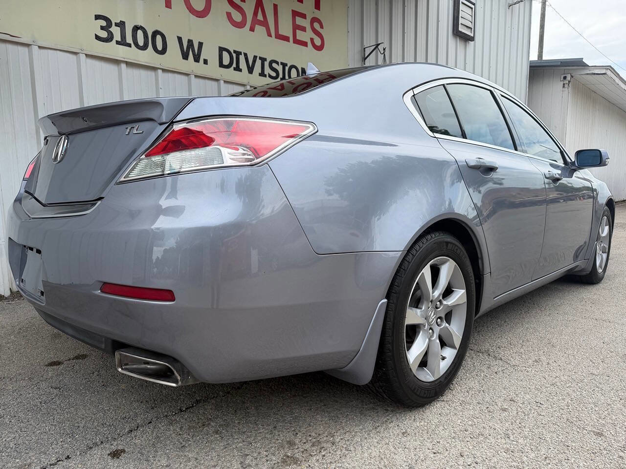 Used 2012 Acura TL w/ Technology Package FWD image 4