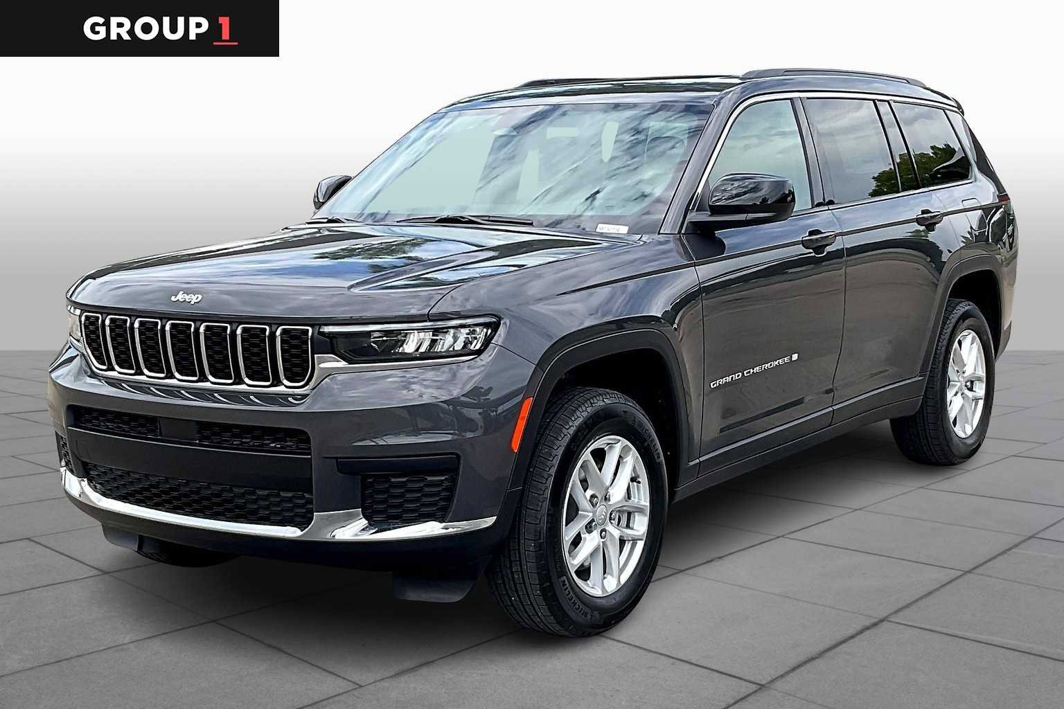 New 2025 Jeep Grand Cherokee L Laredo w/ Luxury Tech Group I AWD/4WD image 1