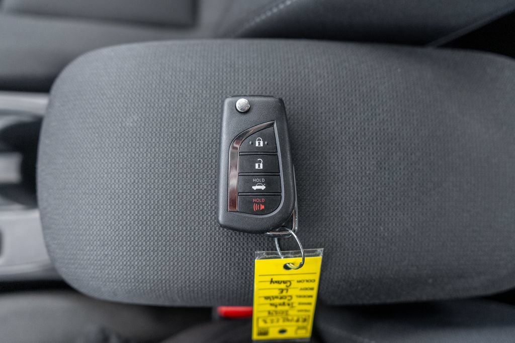Used 2024 Toyota Corolla LE FWD image 30