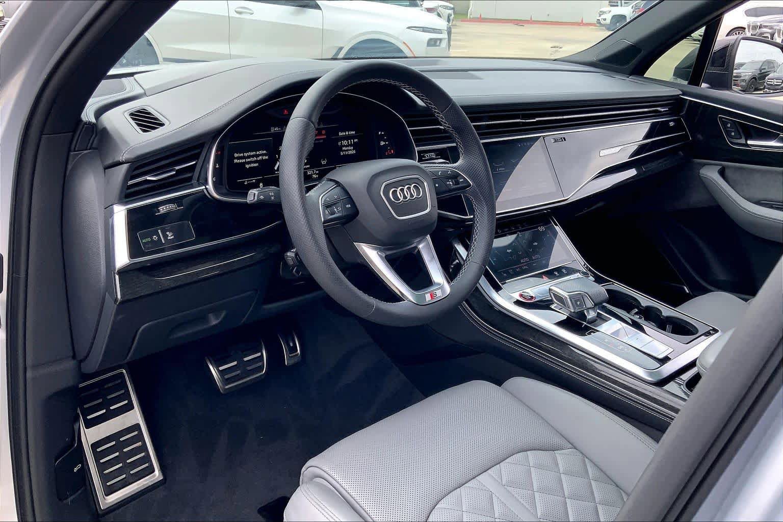 Used 2021 Audi SQ7 Prestige AWD/4WD image 17