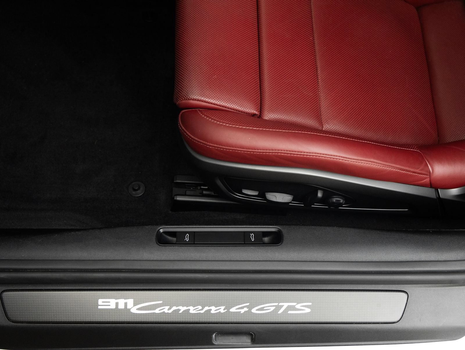 Certified 2022 Porsche 911 Carrera 4 GTS AWD/4WD image 23