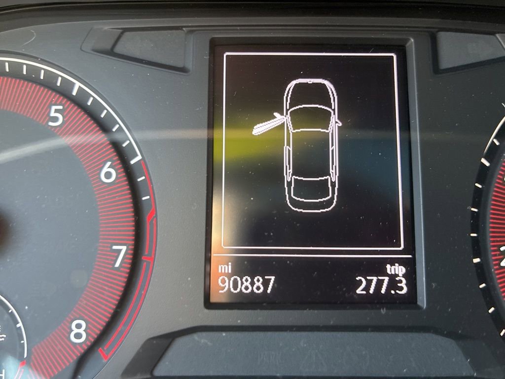 Used 2019 Volkswagen Jetta R-Line w/ R-Line Cold Weather Package image 13