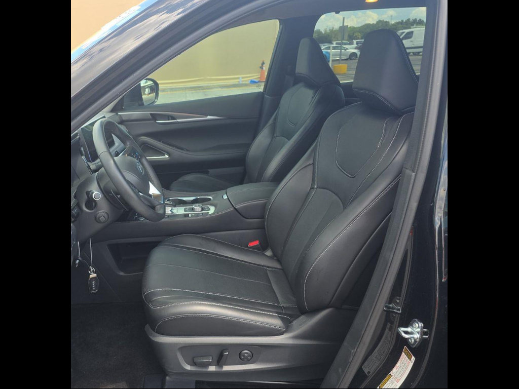 Used 2025 INFINITI QX60 Luxe w/ Cargo Package FWD image 39