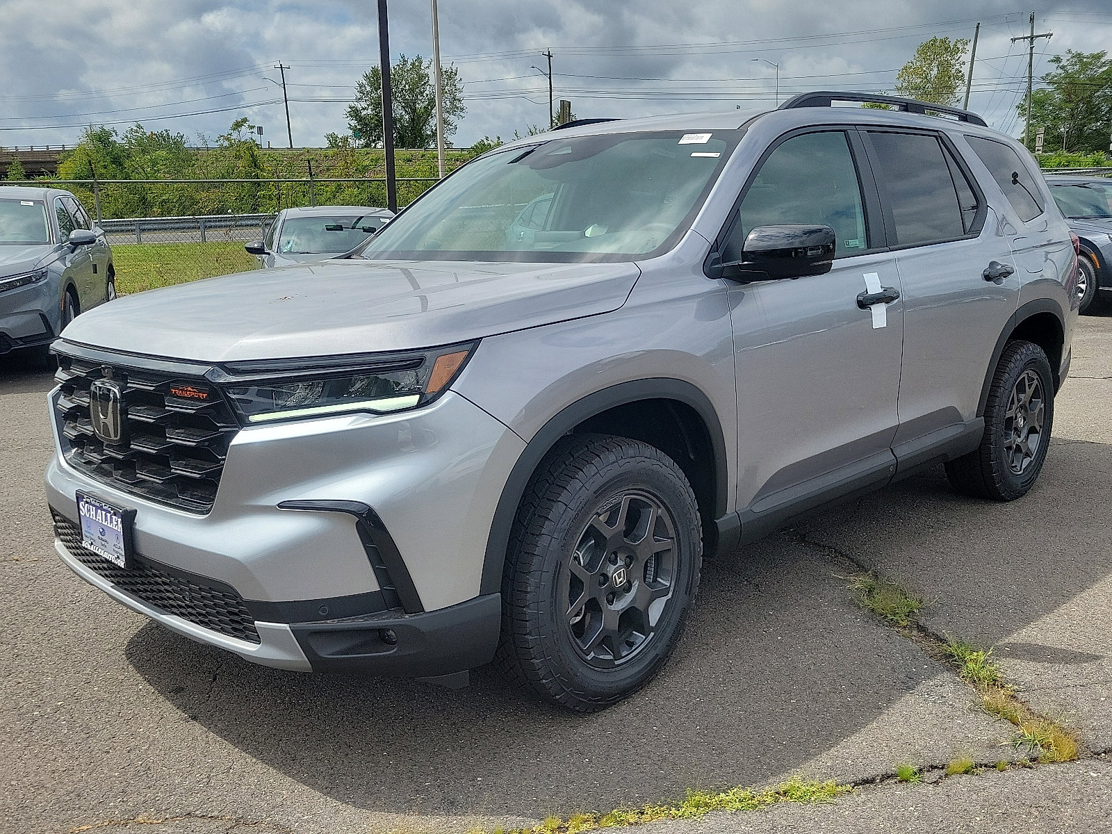 New 2025 Honda Pilot TrailSport image 2