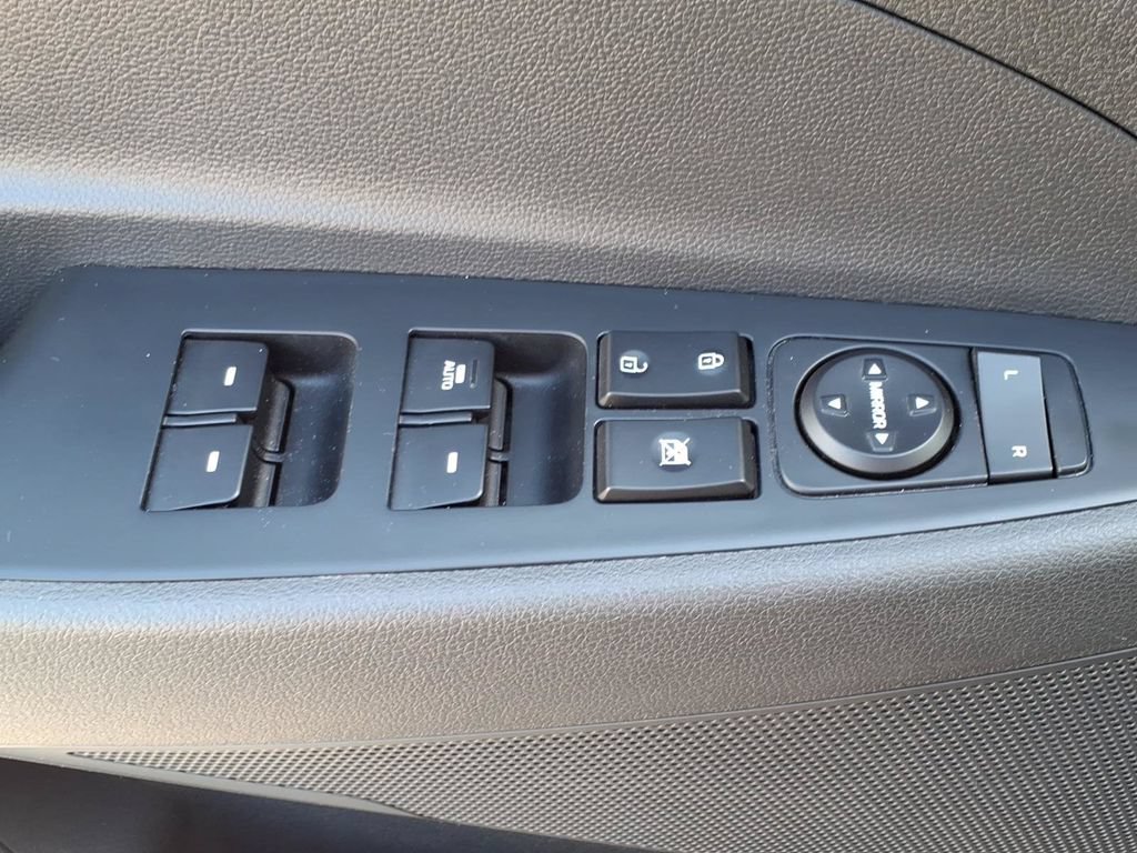 Used 2019 Hyundai Tucson Value AWD/4WD image 30
