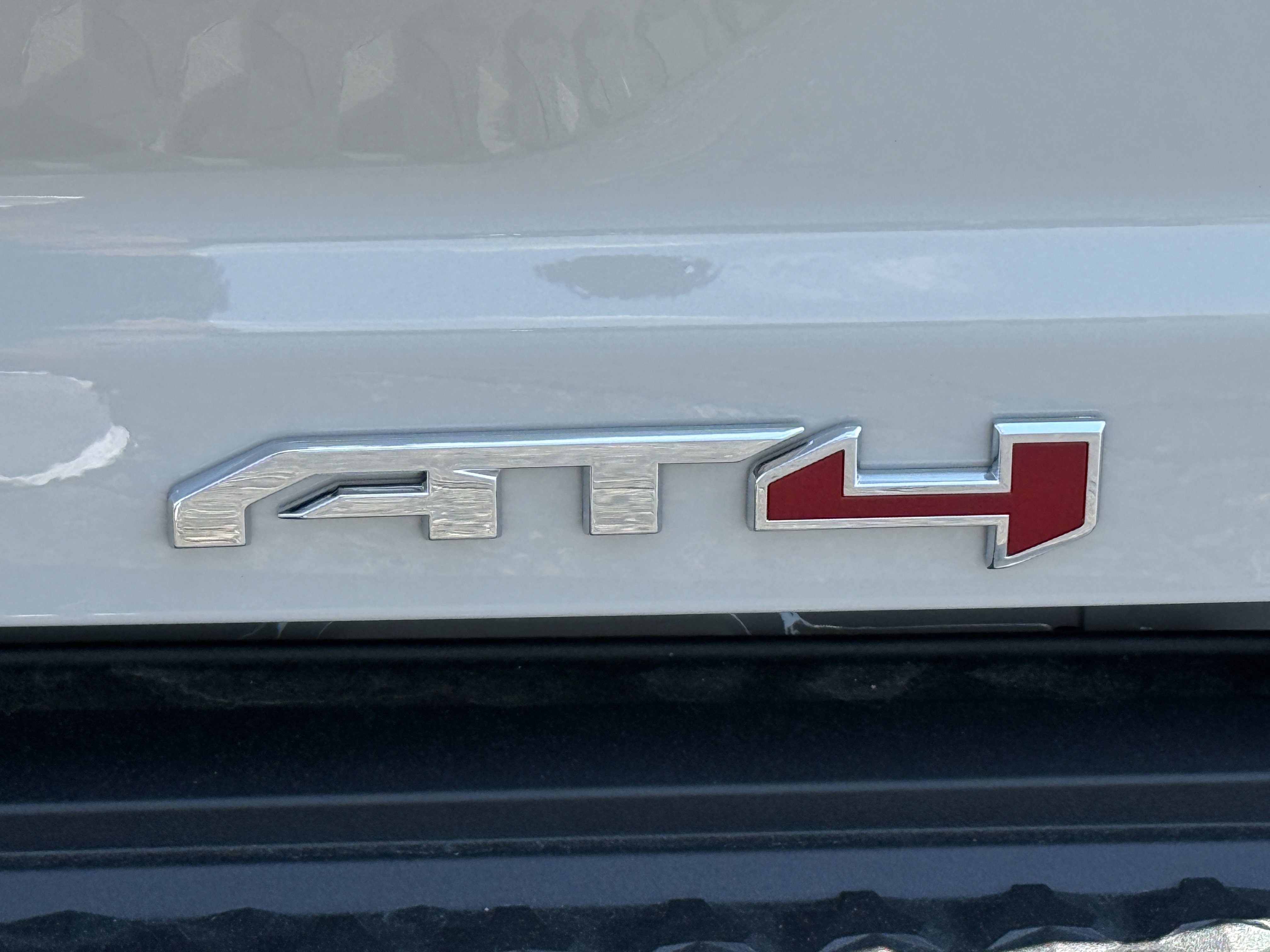 New 2026 GMC Canyon AT4 w/ Technology Plus Package AWD/4WD image 12
