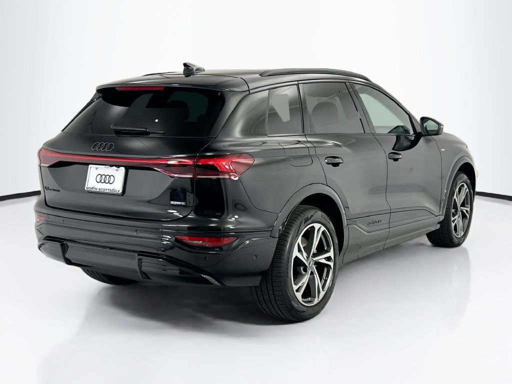 Used 2027 Audi Q6 e-tron Premium Plus AWD/4WD image 6