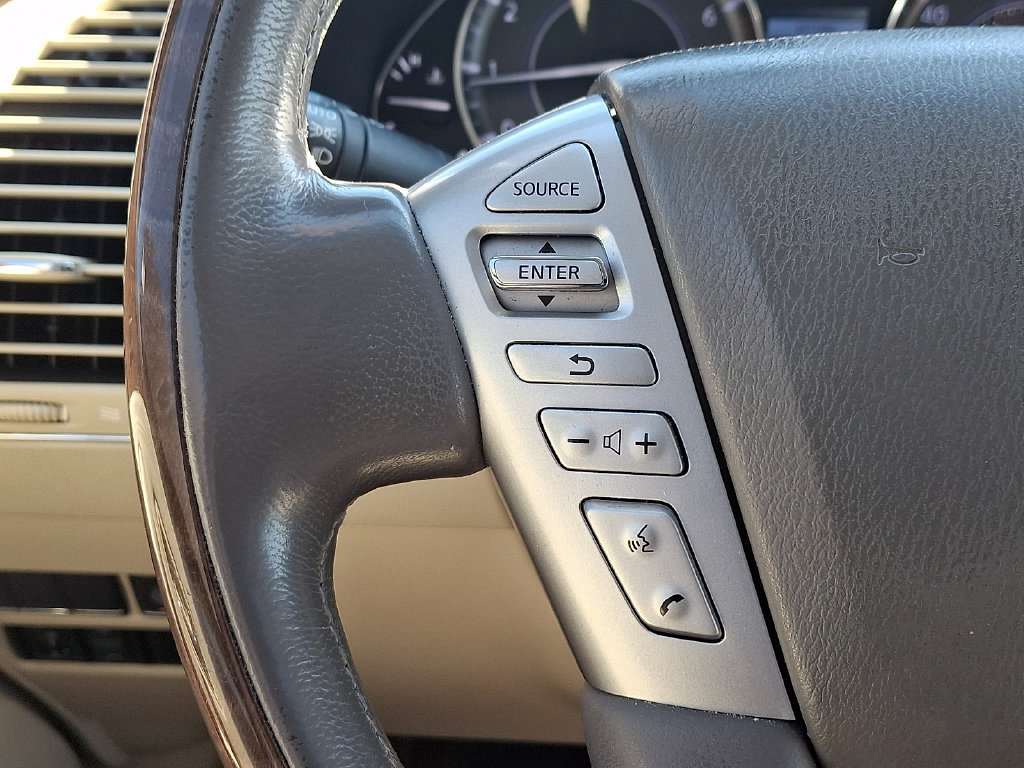 Used 2017 INFINITI QX80 4WD w/ Driver Assistance Package image 24