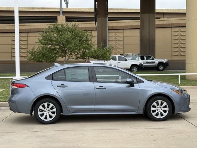 New 2026 Toyota Corolla LE FWD image 3
