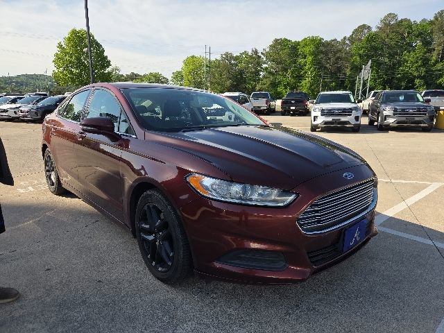 Used 2016 Ford Fusion SE FWD image 10