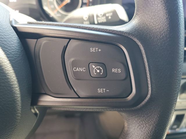 Used 2025 Jeep Wrangler Sport image 19