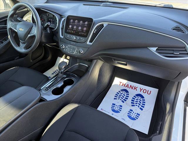 Used 2022 Chevrolet Malibu LT image 13