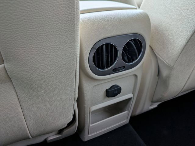 Used 2017 Volkswagen Tiguan S image 13