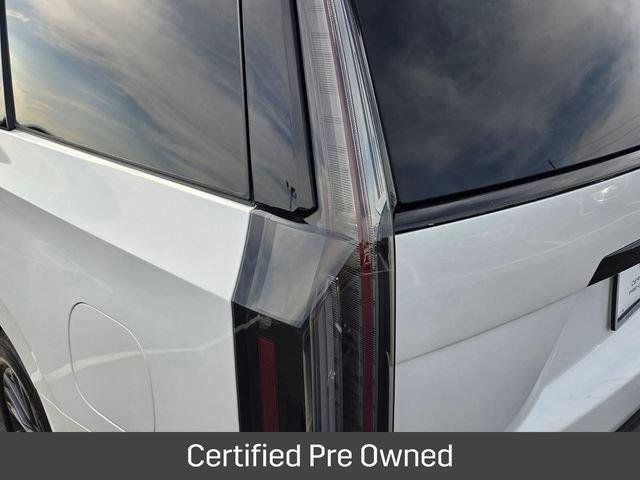 Certified 2025 Cadillac Escalade Sport Platinum AWD/4WD image 11