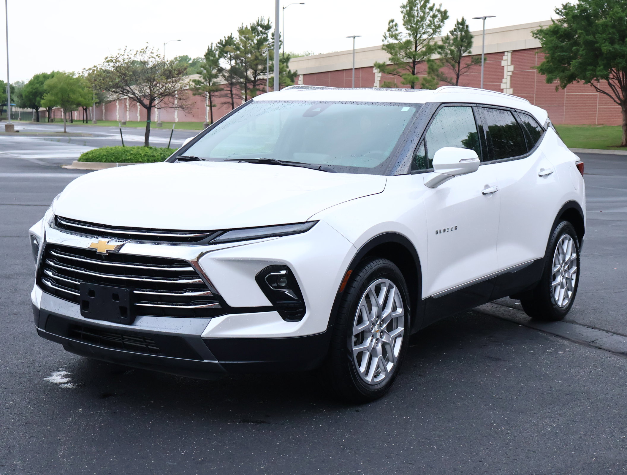 Used 2025 Chevrolet Blazer Premier w/ Driver Confidence II Package AWD/4WD image 34