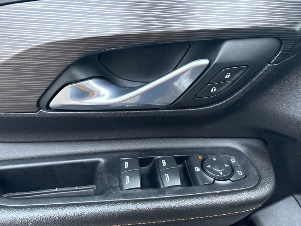 Used 2020 GMC Terrain SLT image 15