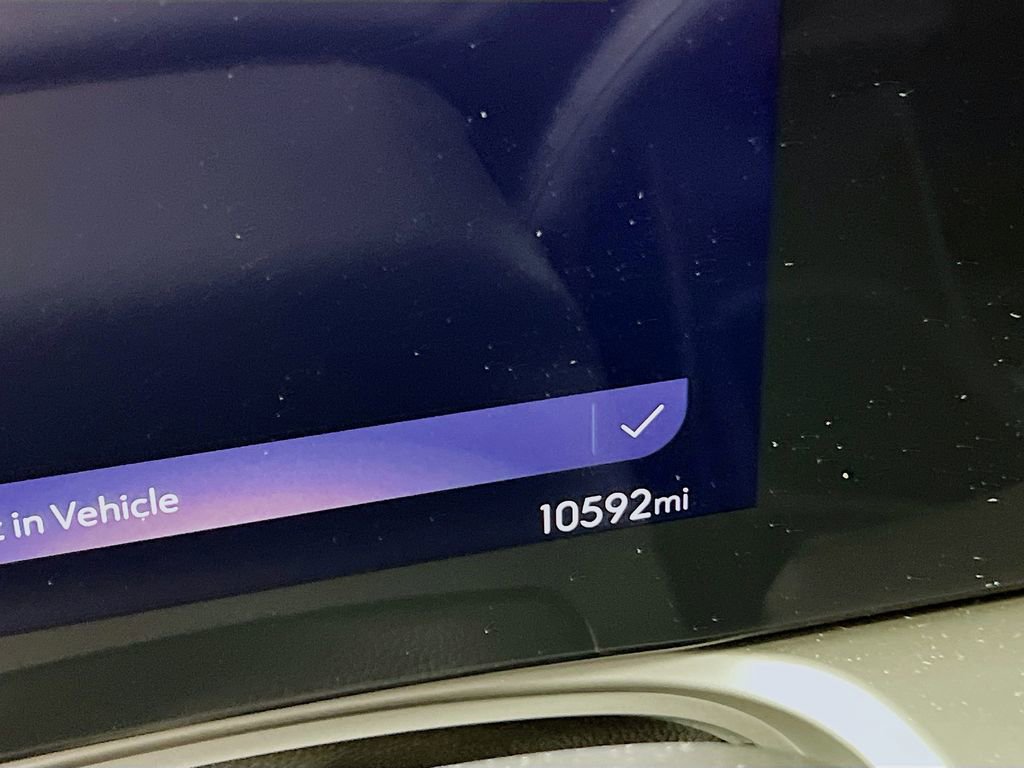 Certified 2024 Buick Encore GX Avenir w/ Avenir Technology Package image 10