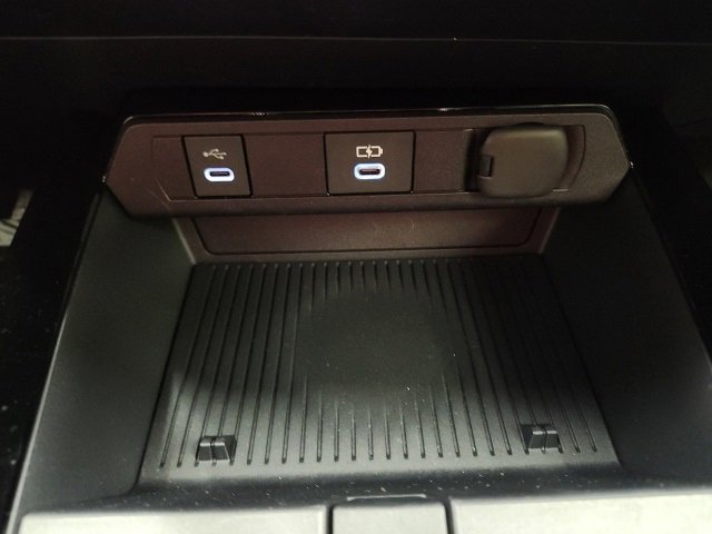 Certified 2026 Toyota Prius image 60