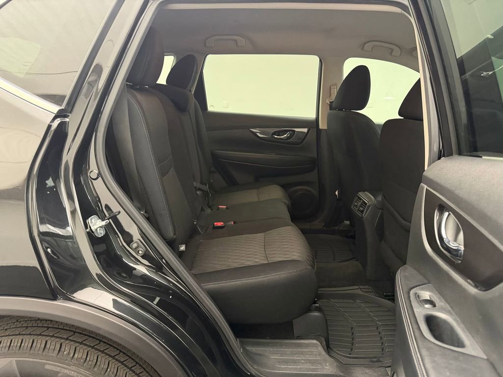 Used 2020 Nissan Rogue S w/ Special Edition Package AWD/4WD image 23
