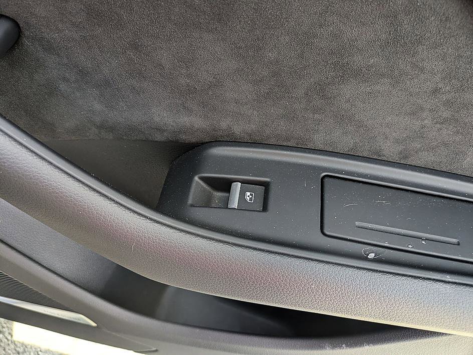 Used 2021 Audi SQ8 Premium Plus w/ SQ8 Black Optic Package image 36