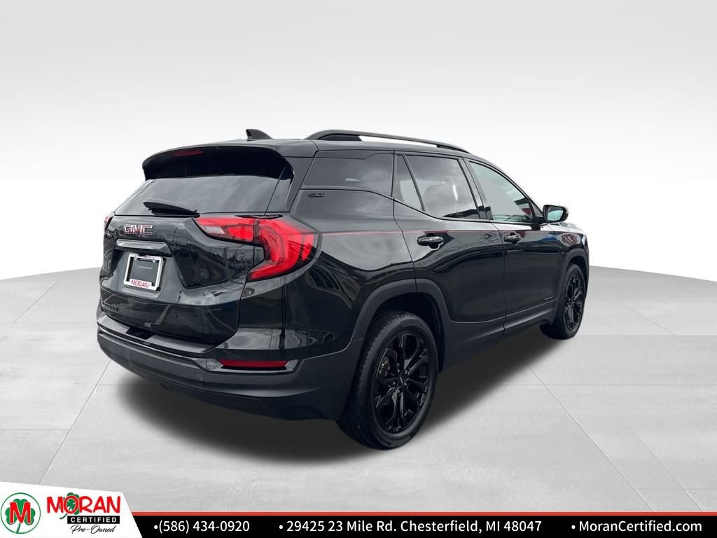 Used 2021 GMC Terrain SLT w/ Elevation Edition image 5