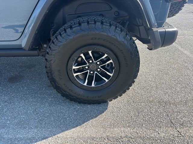 Used 2025 Jeep Wrangler Unlimited Rubicon image 9