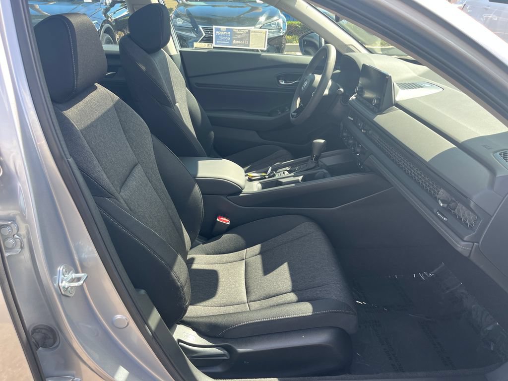 Used 2024 Honda Accord EX image 45