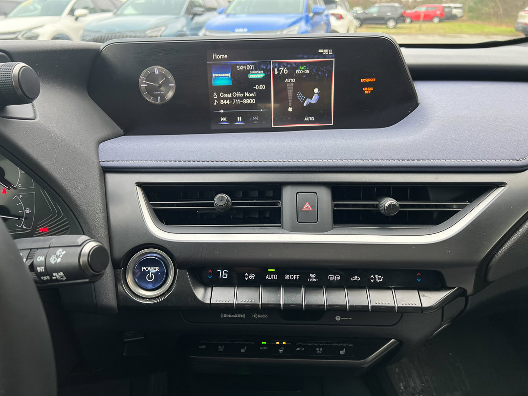 Used 2020 Lexus UX 250h w/ Premium Package image 19