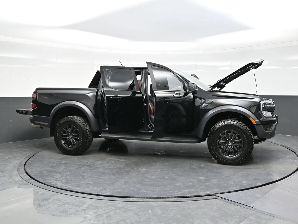 Used 2025 Ford Ranger Raptor AWD/4WD image 40