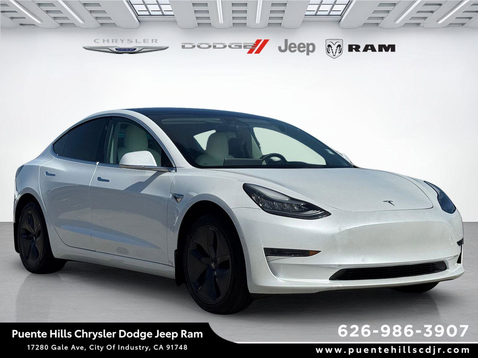 Used 2019 Tesla Model 3 RWD image 1