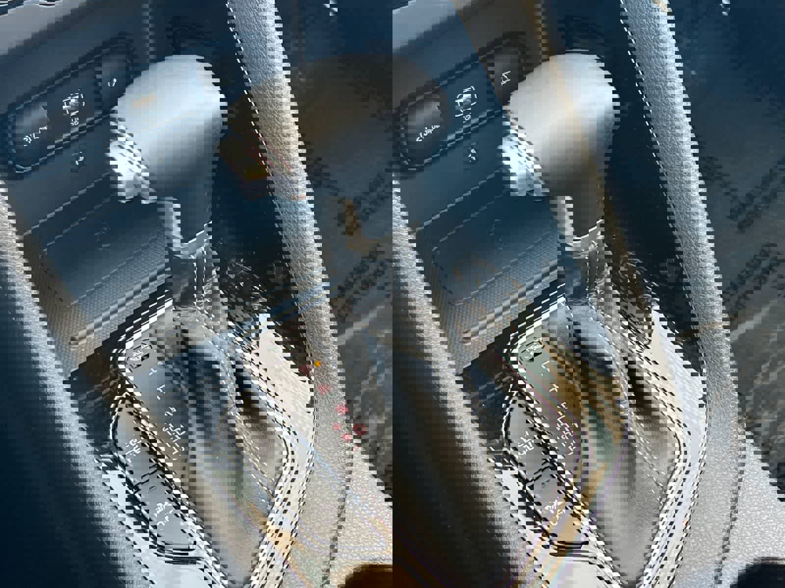 Used 2022 Kia Niro EX Premium image 22