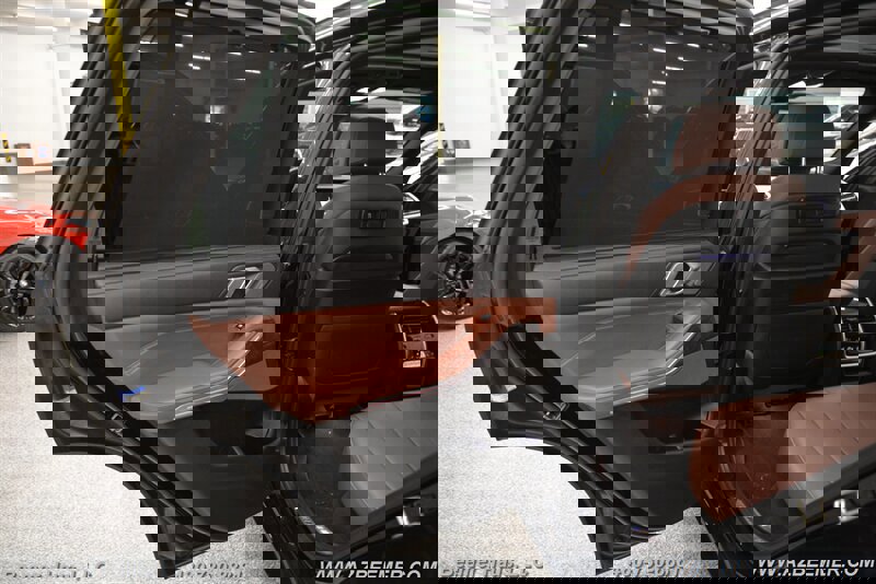 Used 2021 BMW X5 M50i w/ Executive Package image 40