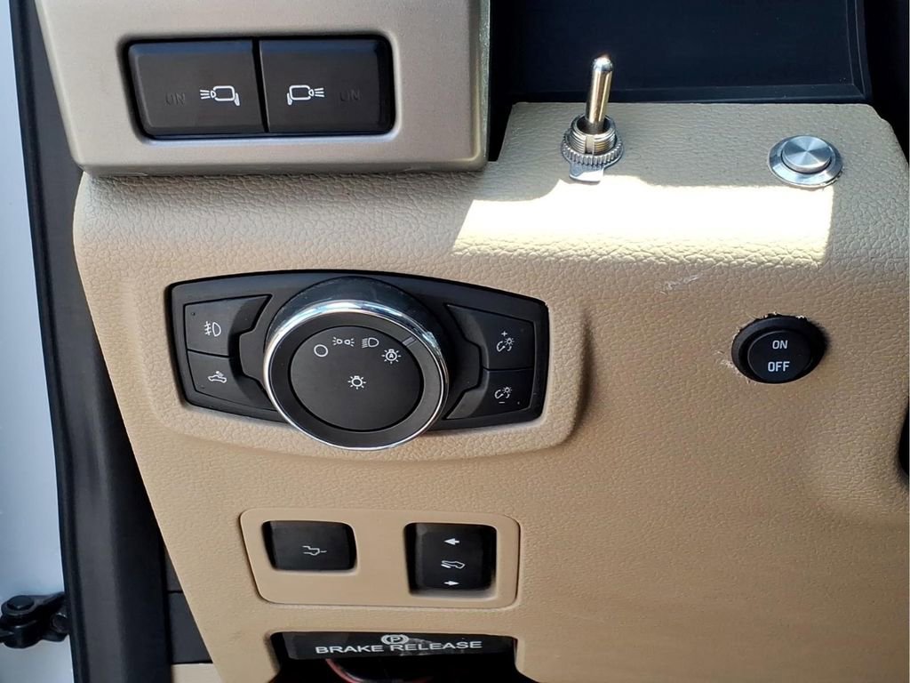 Used 2021 Ford F450 Lariat w/ Lariat Ultimate Package AWD/4WD image 20