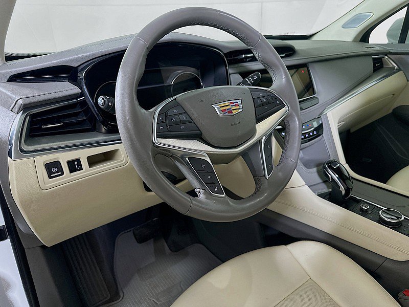 Used 2023 Cadillac XT5 Premium Luxury image 12