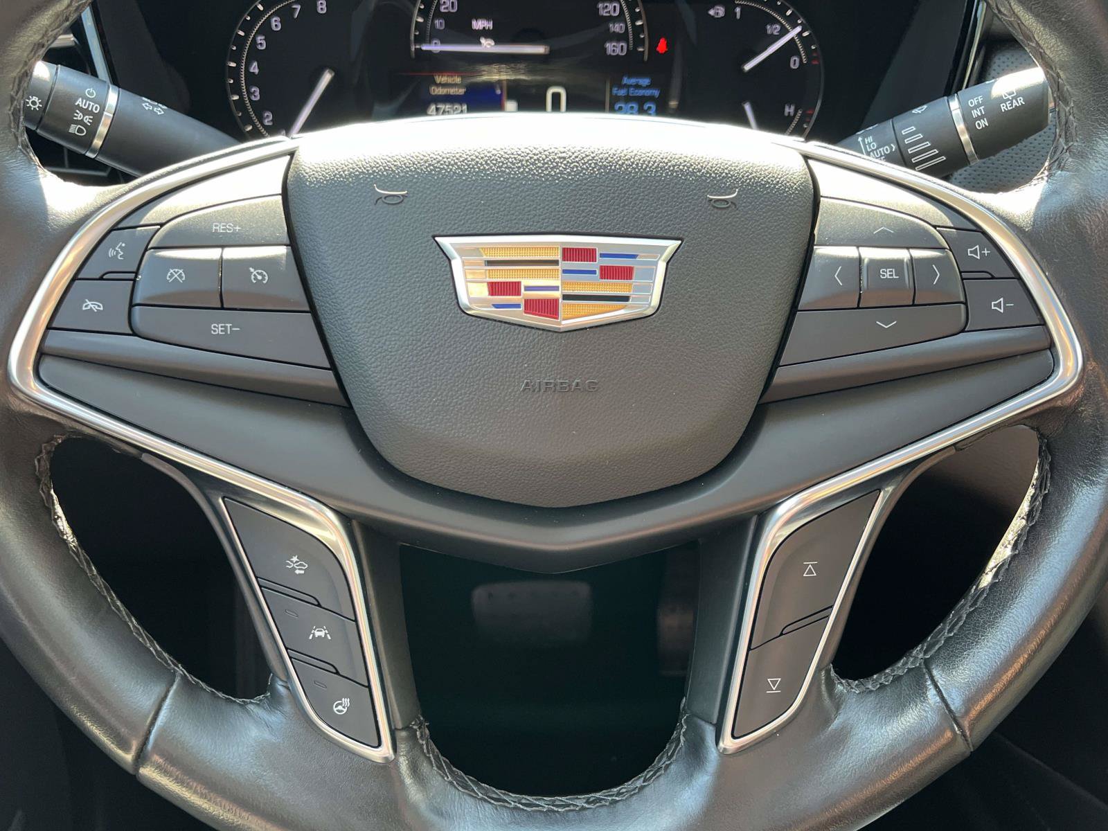 Used 2019 Cadillac XT5 Luxury FWD image 23