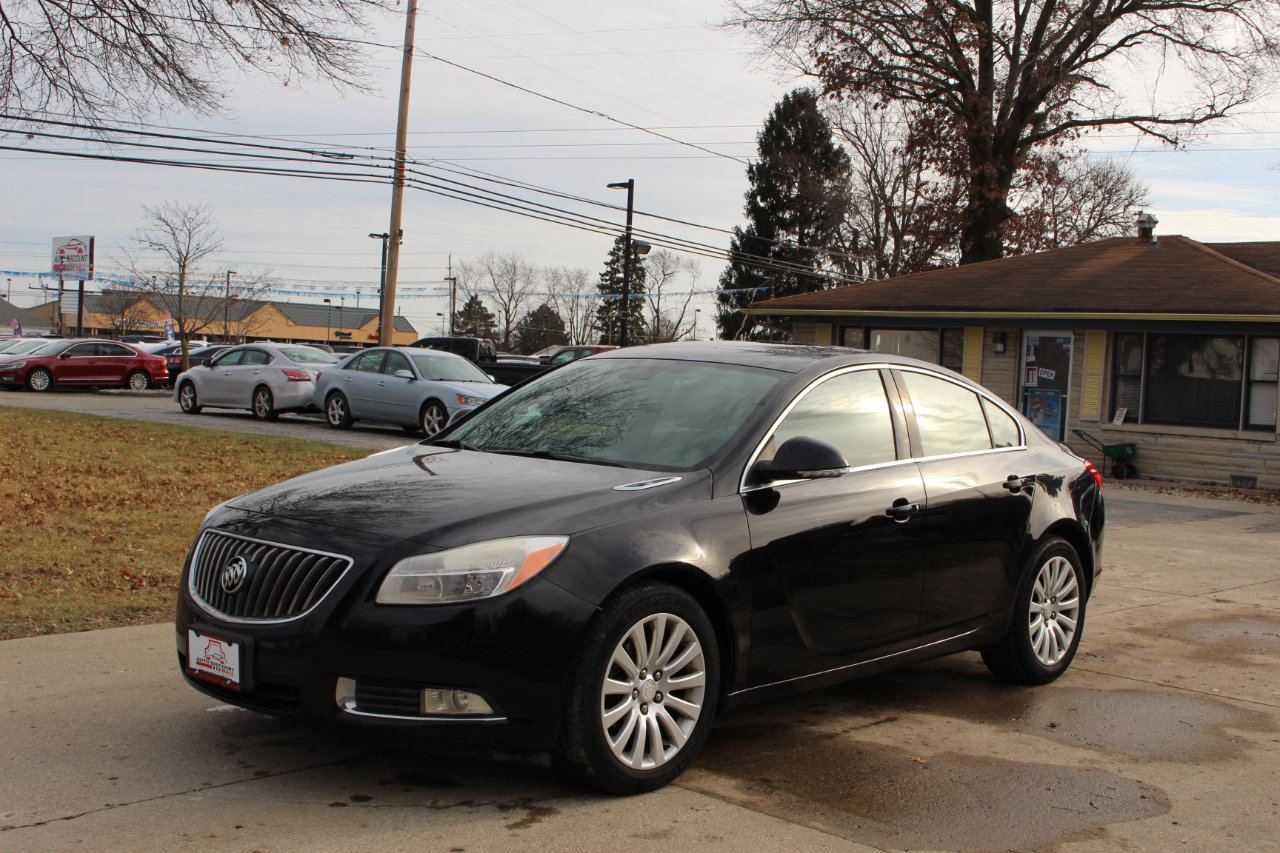 Used 2012 Buick Regal Leather image 5