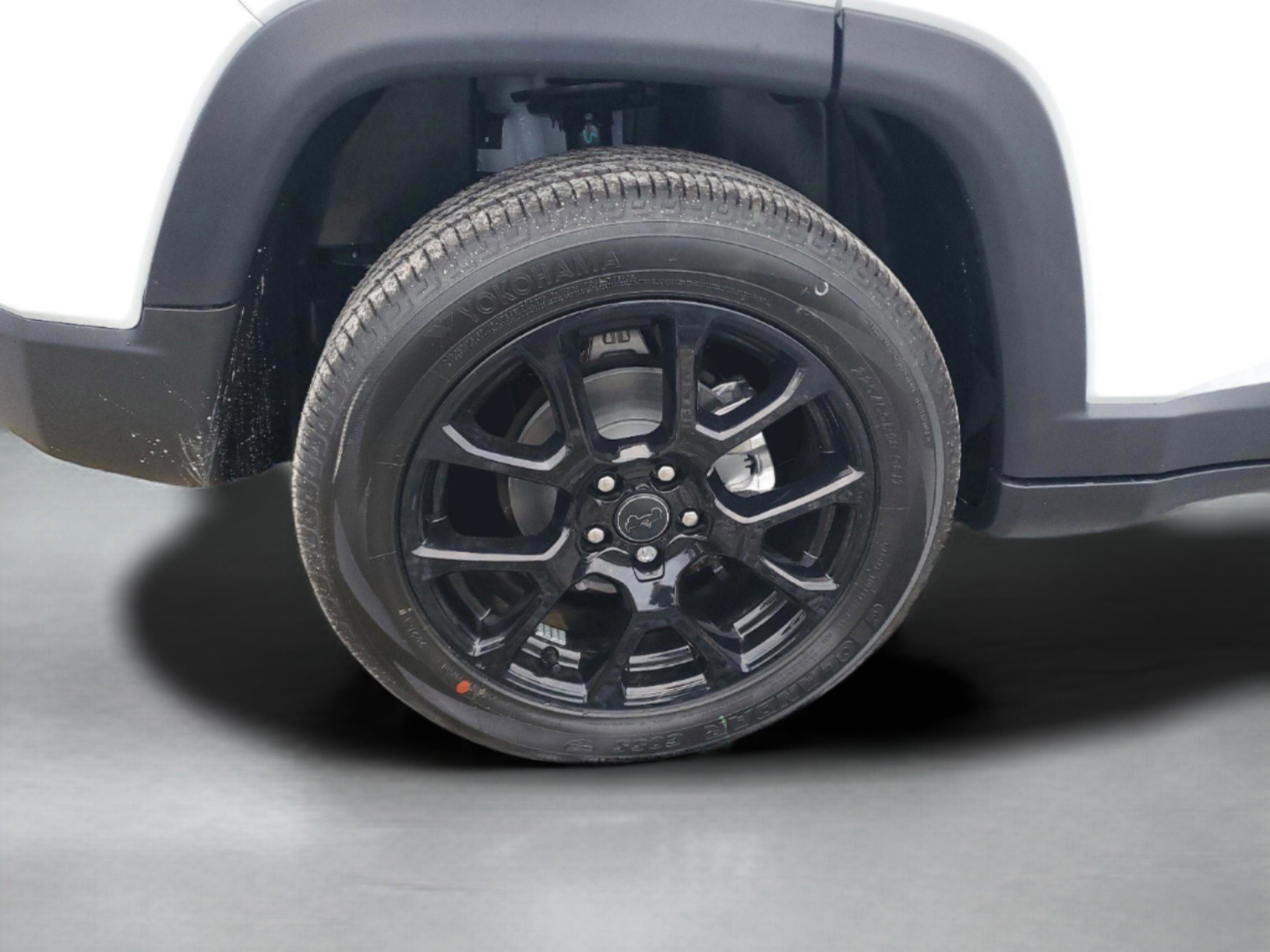 New 2026 Jeep Compass Latitude image 33