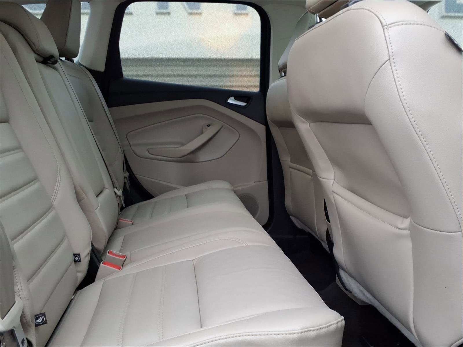 Used 2018 Ford Escape SEL image 11