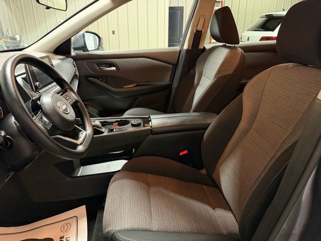 Used 2023 Nissan Rogue SV image 14