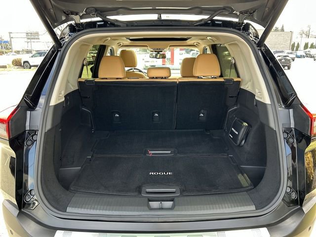 Used 2023 Nissan Rogue Platinum AWD/4WD image 28